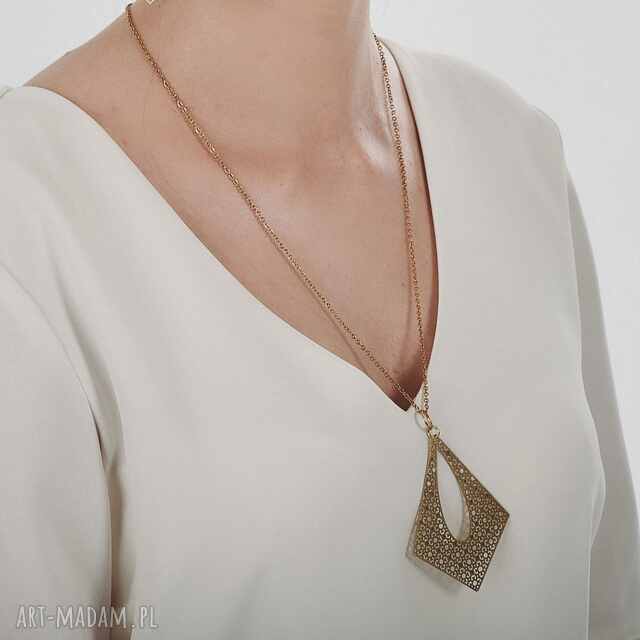 Ażurowy naszyjnik w kształcie rombu Filipa c991