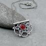 naszyjniki: Tiny pendant red flower - piwonia mandala