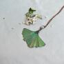 z liść miłorzębu - zielony z prawdziwym naszyjnik z liściem wisior miłorząb