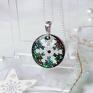 pomysł na świąteczny zielone srebrny naszyjnik ze śnieżynką biżuteria na prezent