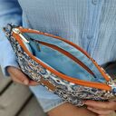 Pikowana torebko nerka z weluru Lizbona