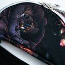 Czarna elegancka nerka damska w kwiaty róży - saszetka handmade