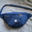 granatowa nerka XXL z łączonych tkanin