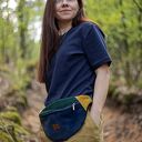 Kolorowa nerka patchworkowa - saszetka z tkaniny tapicerskiej