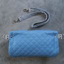 niebieska wakacyjna saszetka