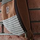 Brązowa nerka patchworkowa - saszetka z tkaniny tapicerskiej (handmade)