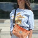 Ceglasta torebka-nerka Holly z pluszu - wodoodporna, na zamek i crossbody