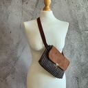 Damska nerka handmade - mini saszetka na rower i koncert