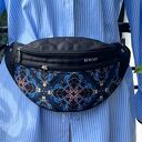 Nerka M „Indigo Flow” miniportfelik gratis