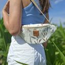 Płócienna nerka damska Łączka w kwiaty - boho na lato
