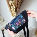 Nerka Damska Pola Granatowa Z Motylkiem