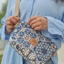 Pikowana torebko nerka z weluru Lizbona