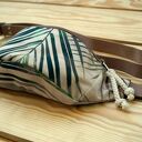 Beżowa nerka z liśćmi palm - modna saszetka biodrówka handmade
