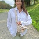Różowa nerka w pepitkę z puchatej tkaniny - torebko-nerka handmade