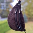 Czekoladowa welurowa nerka M z miniportfelem gratis