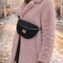 Zamszowa torebko nerka czarna