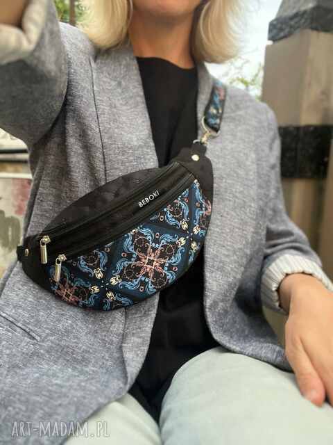 Nerka M „Indigo Flow” miniportfelik gratis