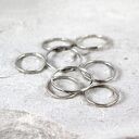 Nierówna - cienka srebrna obrączka - różne rozmiary (2403 -09) outlet