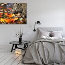 Jesienny obraz na płótnie - liście klonu, las i woda 120x80 cm