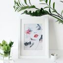 Akwarela na papierze Red Lips - ilustracja modowa z portretem kobiety