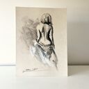 Szkic kobiety z bielą - autorska grafika 30x42 cm