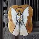 Anioł na teakowej desce 23cm x 18cm