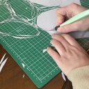 Wycinanka Loops ręcznie wykonana z papieru