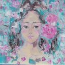 Kwiatowe otulenie, delikatny kobiecy obraz, anielski wizerunek ze szczyptą magii