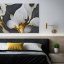 Obraz do salonu - BIAŁE KALIE KWIATY ZŁOTE AKCENTY - 70x50 cm (100101)