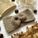 Modna opaska wełniana Twist Boucle w ciemnym beżu