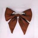 Duża, jedwabna kokarda ze wstążką