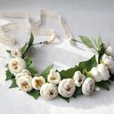 Zapach peonii o świcie - romantyczny wianek ślubny boho z białymi kwiatami w stylu cottagecore