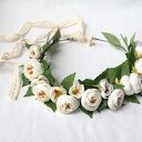 Zapach peonii o świcie - romantyczny wianek ślubny boho z białymi kwiatami w stylu cottagecore