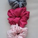 Satynowe scrunchie handmade - zestaw 3 kolorowych gumek do włosów
