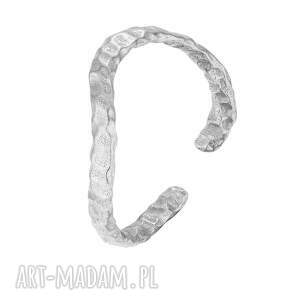 srebrny nieregularny pierścionek, niereularny uniwersalny regulowany