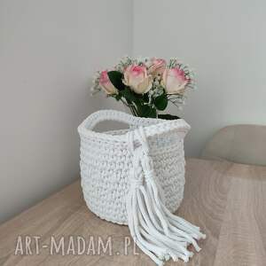 okrągły ze sznurka 17x15 cm, koszyk szydełkowy