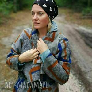 Czapka damska czaszki na podszewce, obwód głowy 59 60cm box