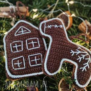 upominek na święta Dwa szydełkowe pierniczki - ozdoby choinkowe