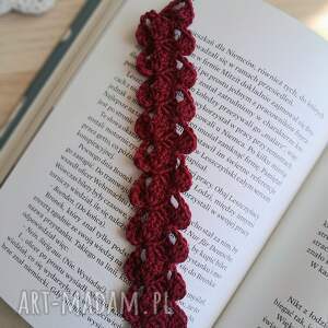 koronkowa zakładka do książki na szydełku