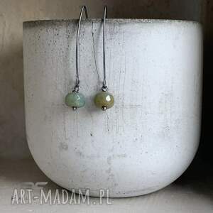 kolczyki ze srebra i kamieni leśne nimfy, srebrne bigle rybki, biżuteria na co