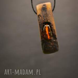 Prezent Minimalistyczny wisiorek z - Kropla bursztynu
