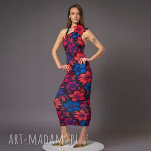 dopasowana sukienka z kwiatem - iris, efektowna oryginalna