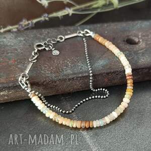 etiopski opal welo. delikatna srebrna bransoletka, srebro oksydowane, opal etiopski