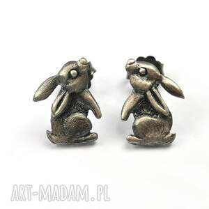 Prezent z zajączkami szare małe, kolczyki srebrne