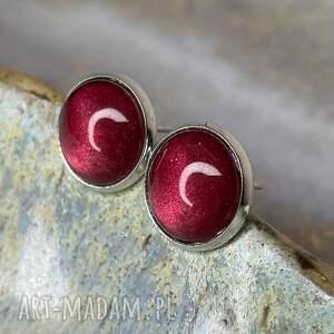 Drobne sztyfty w odcieniu wina e29/4, bordowe kolczyki