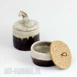 ręcznie wykonane ceramika zestaw pojemników ceramicznych | raku | z koniem | brąz
