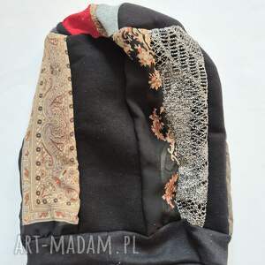 Czapka czarna na podszewce rozmiar uniwersalny góra patchworkowa