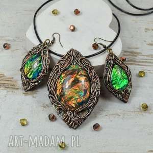 magiczne drzewo - komplet biżuterii z pięknie mieniącymi się kamieniami żywicy