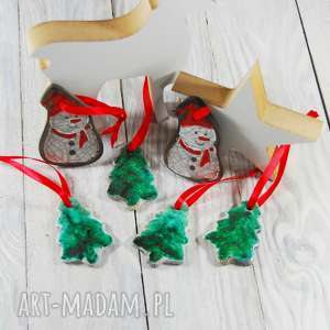 handmade świąteczne prezenty ceramiczne bałwanki i choinki, zawieszki choinkowe boże