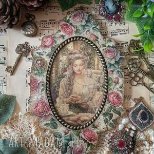 Dekoracyjny medalion z damą i różami decoupage, shabby chic, róże
